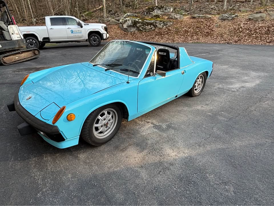 Classic blue 1974 Porsche 914 Targa manual For Sale