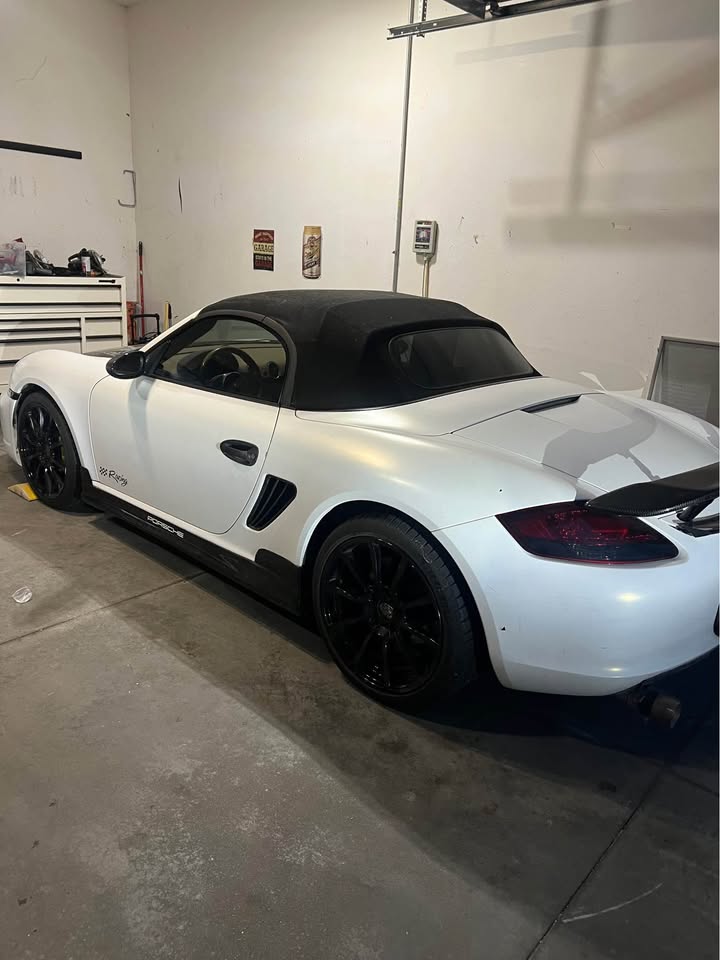White 2006 Porsche Boxster automatic convertible For Sale