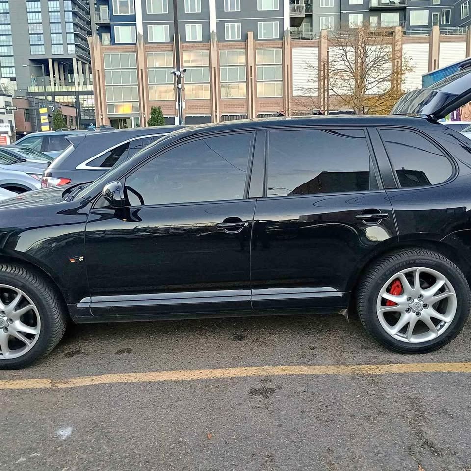 Black 2006 Porsche Cayenne automatic SUV For Sale