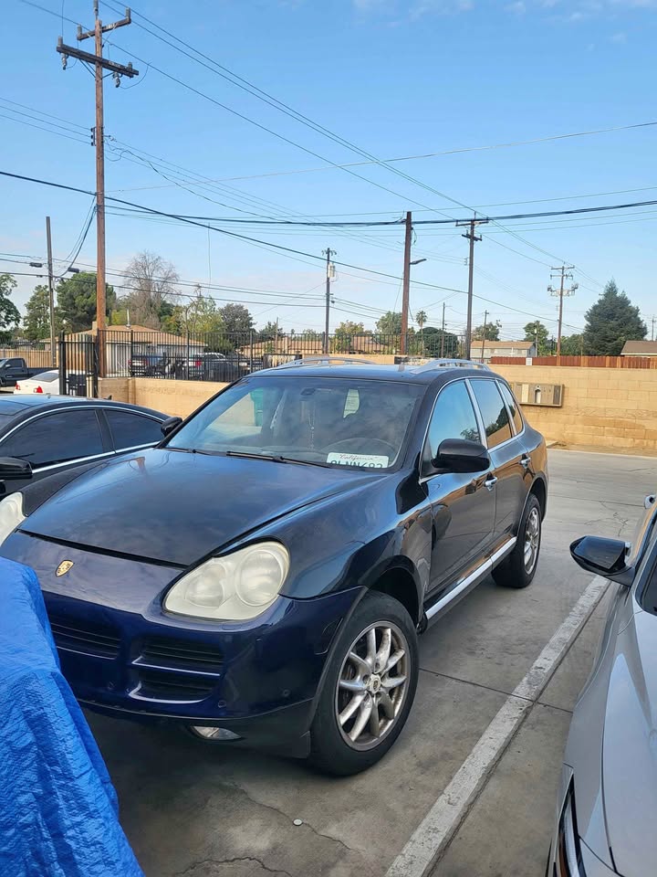 Black 2006 Porsche Cayenne automatic SUV V6 For Sale