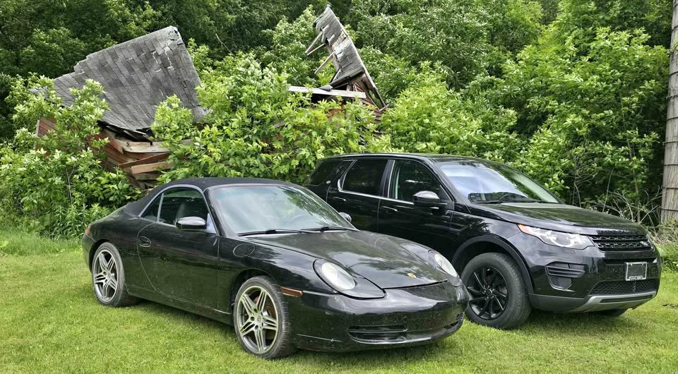 Black 1999 Porsche 911 Carrera 2 cabriolet automatic For Sale