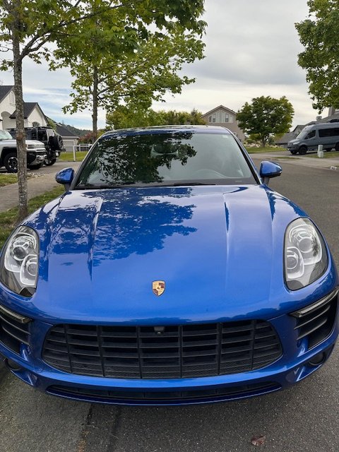 Blue 2016 Porsche Macan S automatic SUV For Sale
