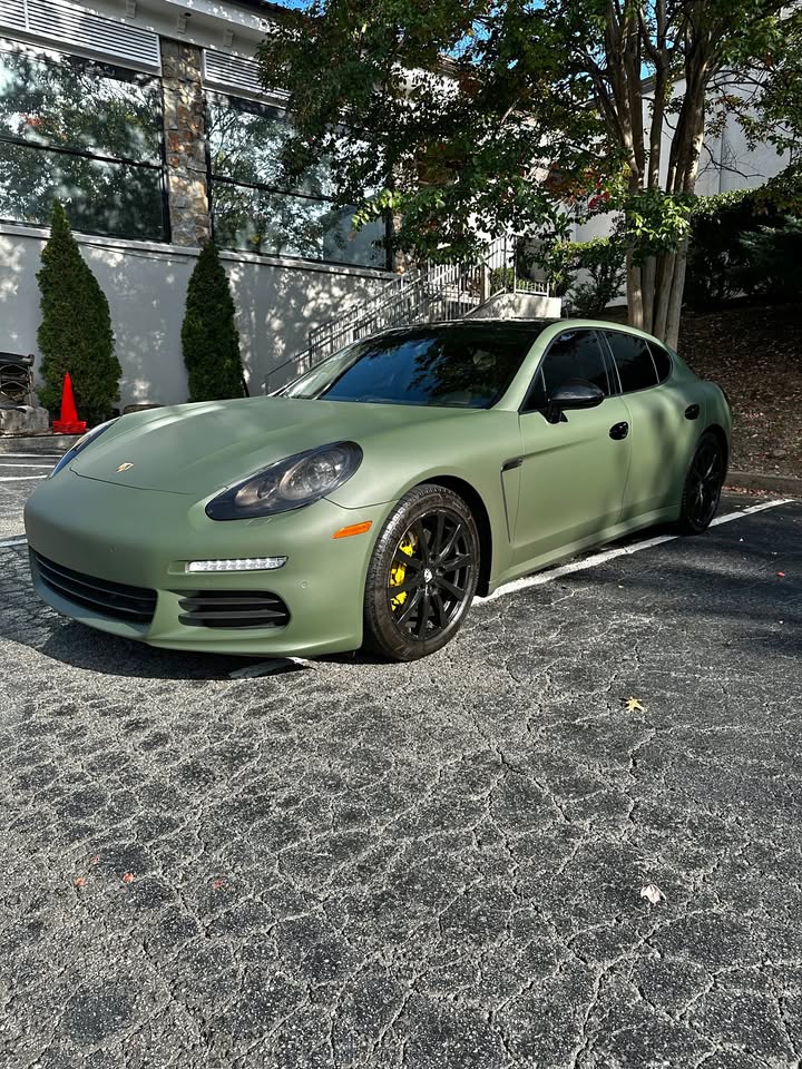 Green 2014 Porsche Panamera S automatic sedan For Sale
