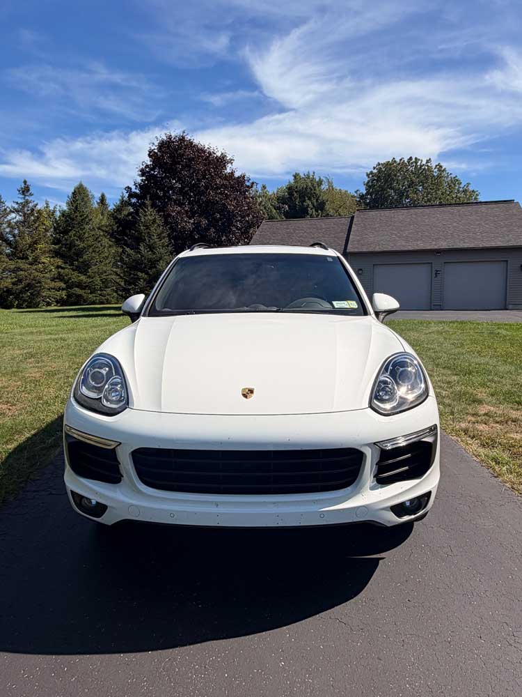 White 2015 Porsche Cayenne automatic SUV For Sale